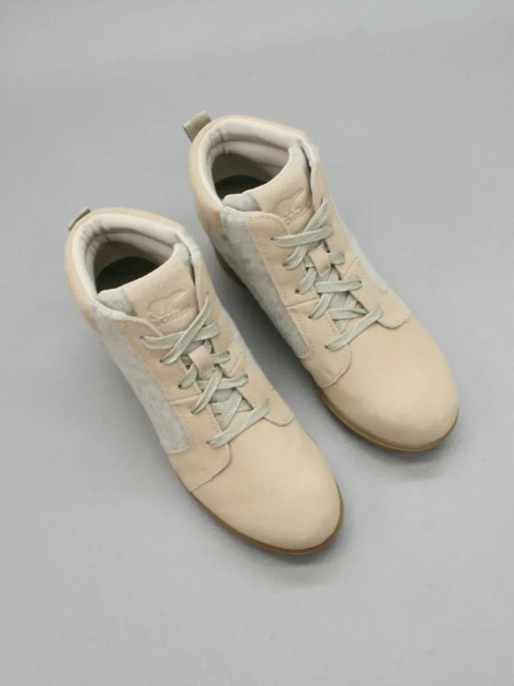 Sorel Ladies 7 Evie Ankle Lace Tan Suede Gray Felt Wedge Booties - NL4926-209